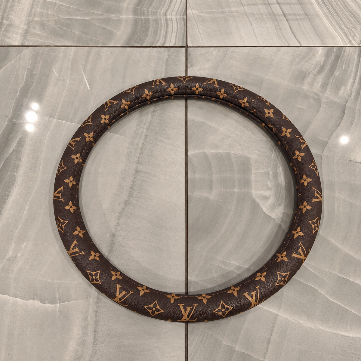 LV Steering Wheel Covers